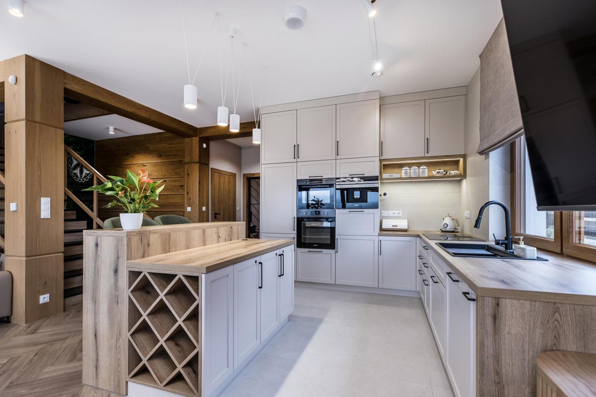 Lawendowy Prestige- Balia, Sauna, Bilard
